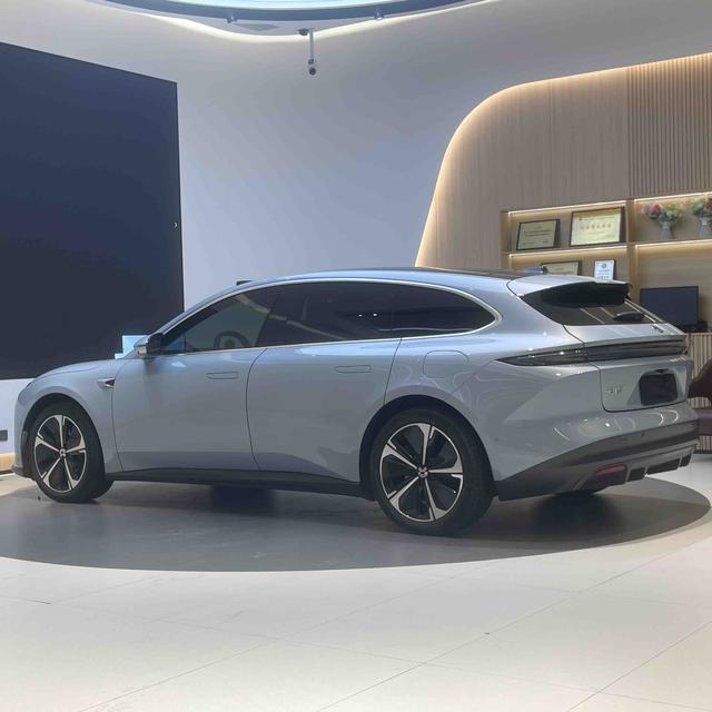 Certificated Pre-Owned NIO ET5T 2024 75kWh -u23701122