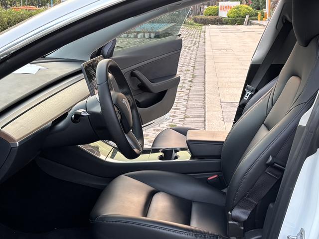 Certificated Pre-Owned Model 3 2020 Standard Range Rear-Wheel Drive Upgraded Version -u23559353