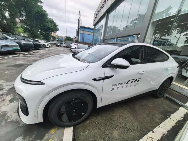 Certificated Pre-Owned XPENG G6 2025 Edition All-Electric 625 Long Range Max Flagship Version -u23908821