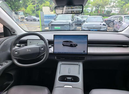 Certificated Pre-Owned XPENG G6 2025 Edition All-Electric 625 Long Range Max Flagship Version -u23908821