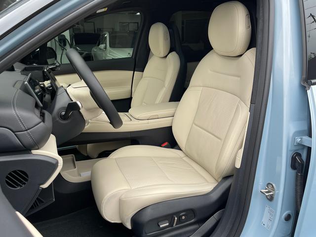 Certificated Pre-Owned NIO ES6 2023 75kWh -u23872107