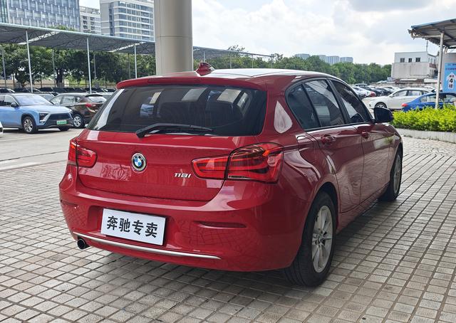 Certificated Pre-Owned BMW Series 1 (Imported) 2015 118i Urban Design Package -u23941362