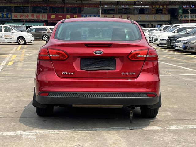 Certificated Pre-Owned Ford Focus 2015 Sedan 1.6L Automatic Comfort Version -u23550060