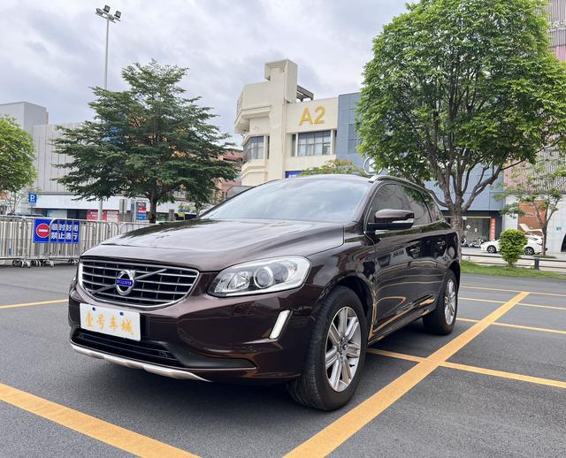 Certificated Pre-Owned Volvo XC60 2017 T5 AWD Smart Advance Upgraded Version -u23934250