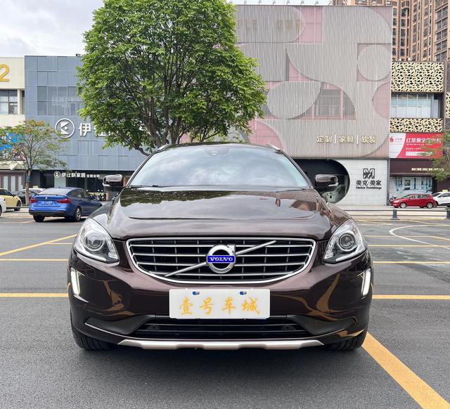 Certificated Pre-Owned Volvo XC60 2017 T5 AWD Smart Advance Upgraded Version -u23934250