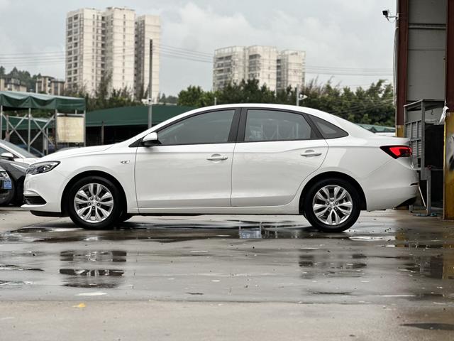 Certificated Pre-Owned SAIC-GM Buick Excelle 2021 Classic 1.5L Automatic Elite Edition -u23757124