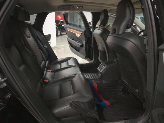 Certificated Pre-Owned Volvo S90 2019 T5 Inscription Edition -u23878481