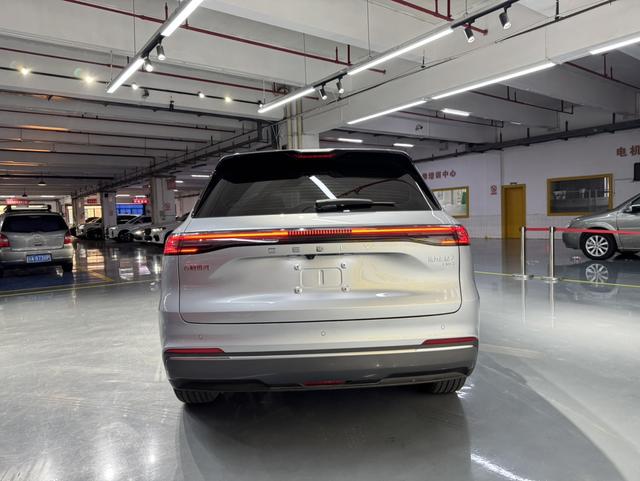 Certificated Pre-Owned Geely Galaxy Starship 7 EM-i 2025 Edition 55KM Sailing Version -u23976361
