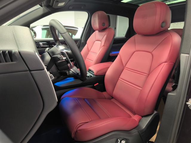 Certificated Pre-Owned Porsche Cayenne E-Hybrid 2019 Cayenne E-Hybrid 2.0T -u24006345