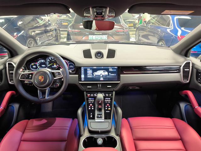 Certificated Pre-Owned Porsche Cayenne E-Hybrid 2019 Cayenne E-Hybrid 2.0T -u24006345
