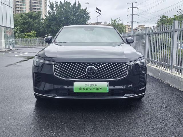 Certificated Pre-Owned Volvo S90 PHEV 2026 T8 AWD Long-Range Inscription Luxury Edition -u24009196