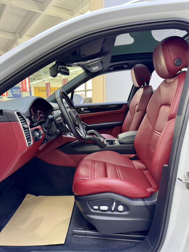 Certificated Pre-Owned Porsche Cayenne E-Hybrid 2021 Cayenne E-Hybrid 2.0T -u24011900