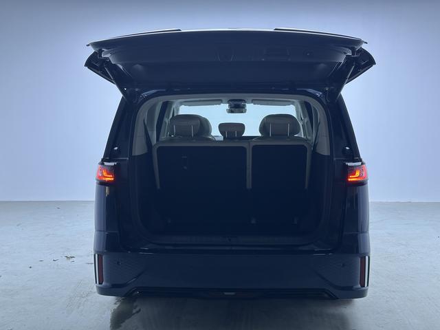 Certificated Pre-Owned VOYAH Dreamer PHEV 2025 4WD Flagship Kunpeng Edition -u23997283