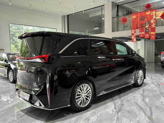 Certificated Pre-Owned HYCAN V09 2023 Honor Edition 762 -u24001004
