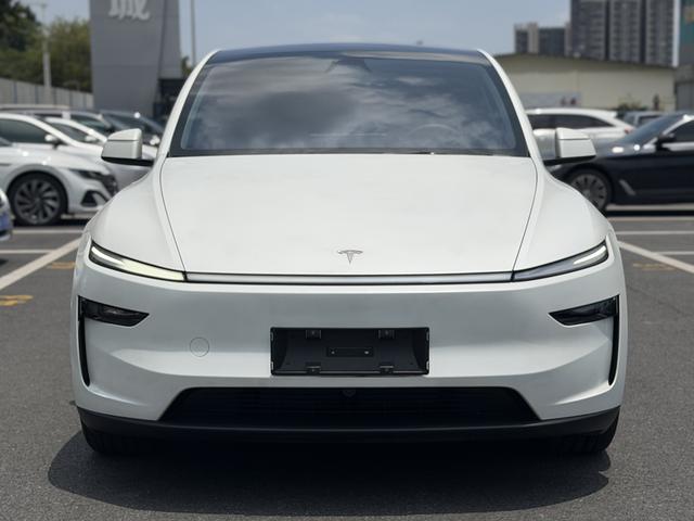 Certificated Pre-Owned Tesla Model Y 2025 Long Range All-Wheel Drive First Edition -u24012393