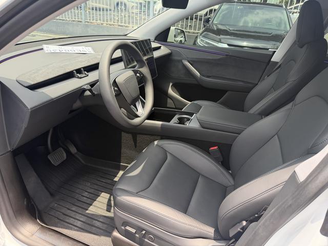 Certificated Pre-Owned Tesla Model Y 2025 Long Range All-Wheel Drive First Edition -u24012393