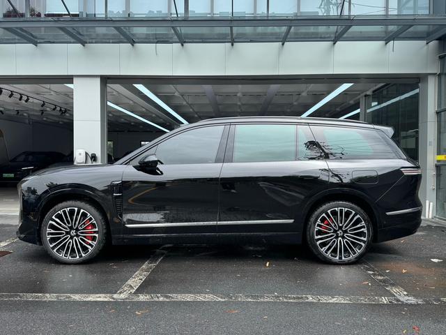 Certificated Pre-Owned NIO ES8 2026 Six-seater Executive Signature Edition -u24017043