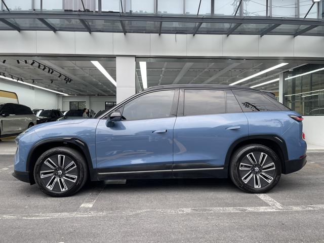 Certificated Pre-Owned NIO ES7 2022 75kWh -u24016944