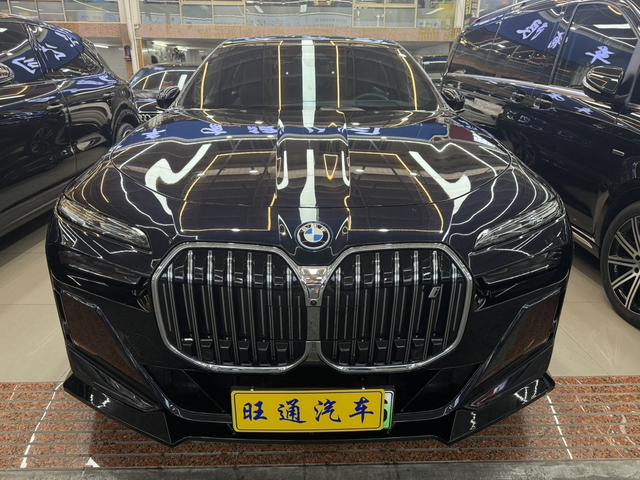 Certificated Pre-Owned BMW i7 2023 eDrive50L Exclusive M Sport Package -u24033397