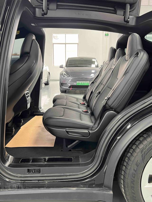 Certificated Pre-Owned Tesla Model X 2017 100D Long Range Version -u24037822