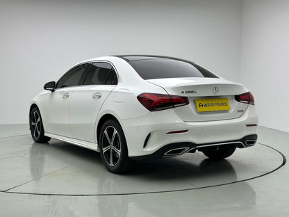 Certificated Pre-Owned Mercedes-Benz A-Class 2023 A 200 L Sport Sedan Fashion Edition -u23994298