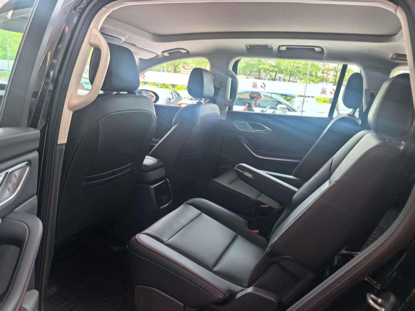 Certificated Pre-Owned Hongqi HS7 PHEV 2025 Edition 2.0T 2 Million Units Memorial Edition 6-Seater -u24056408