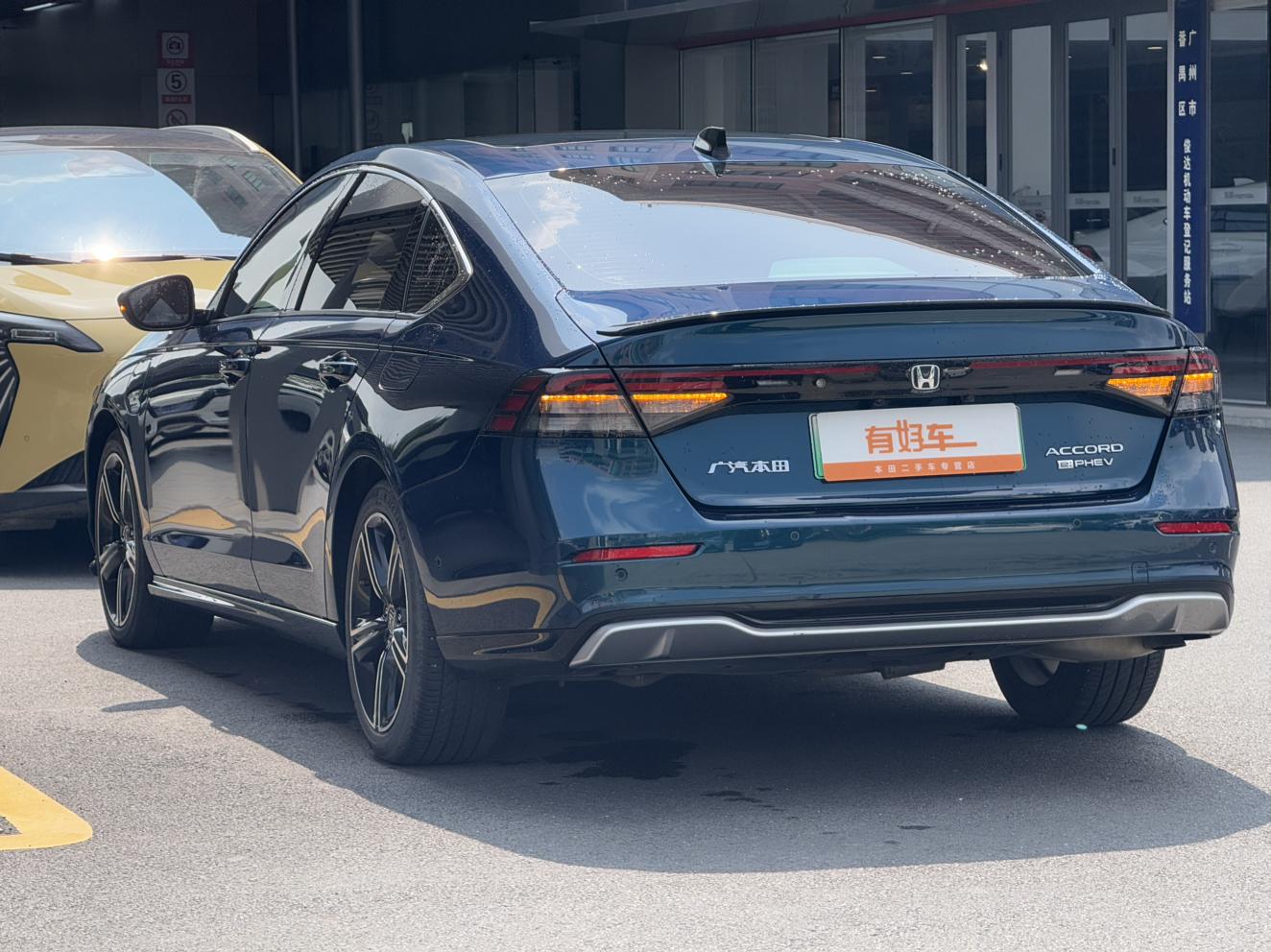 Certificated Pre-Owned Accord PHEV 2023 e:PHEV Flagship Edition -u24070444