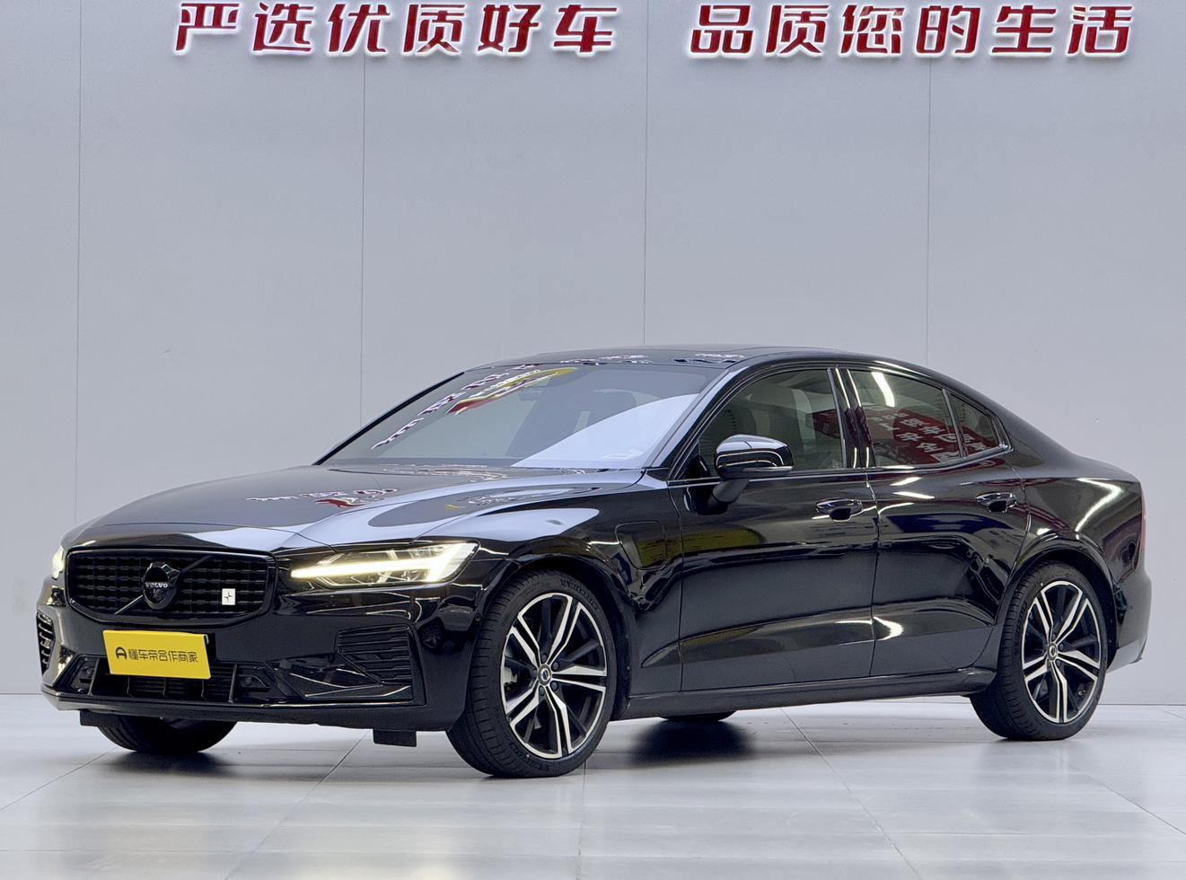 Certificated Pre-Owned Volvo S60 PHEV 2022 T8 E-Drive Hybrid AWD Inscription Sport Edition -u24069802