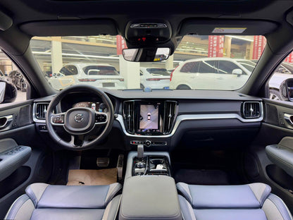 Certificated Pre-Owned Volvo S60 PHEV 2022 T8 E-Drive Hybrid AWD Inscription Sport Edition -u24069802