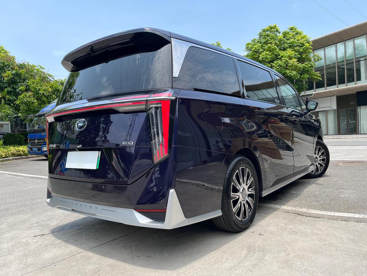 Certificated Pre-Owned GAC Trumpchi E9 PHEV 2023 2.0TM Master -u24085413