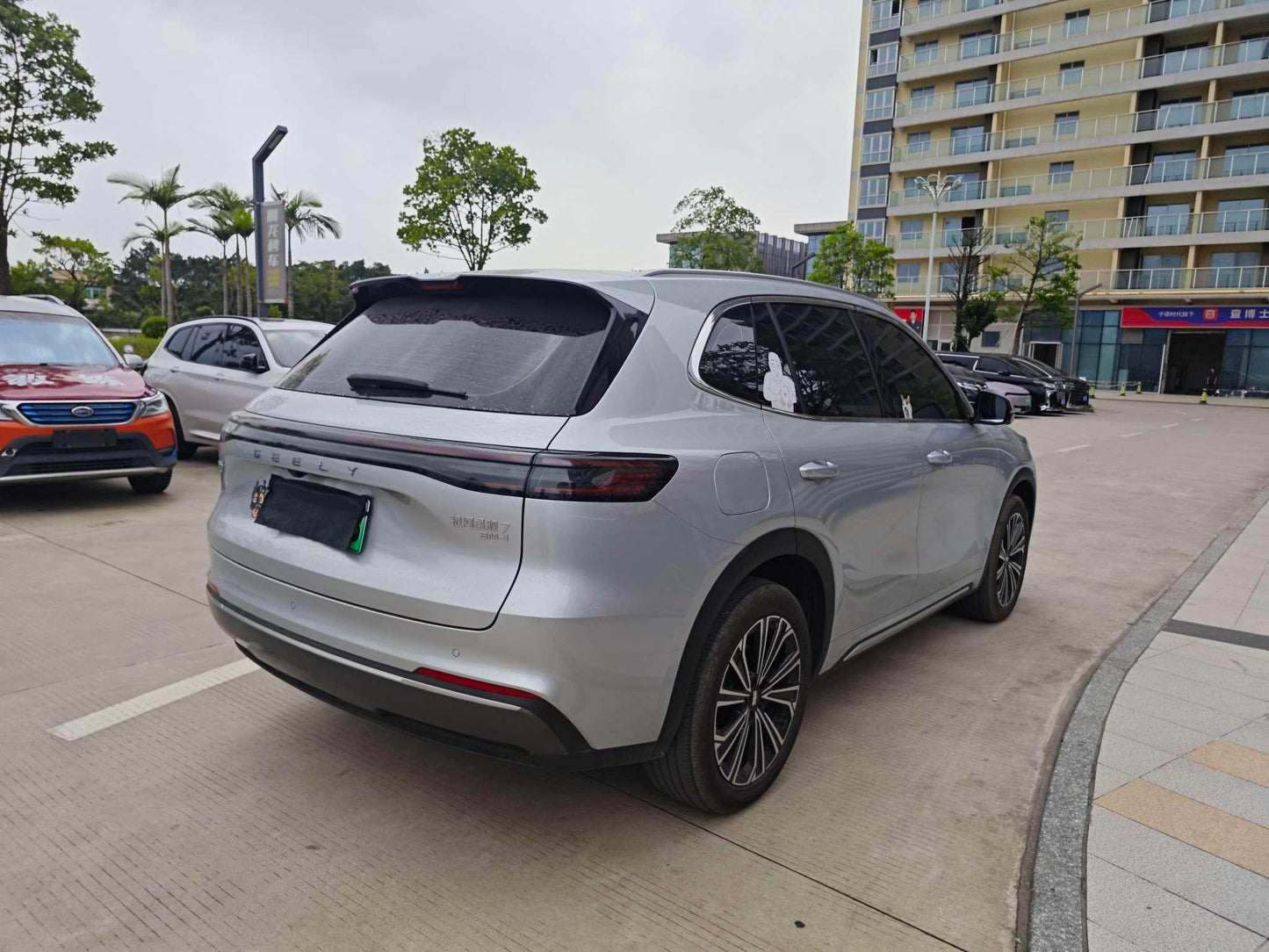 Certificated Pre-Owned Geely Galaxy Starship 7 EM-i 2025 Edition 120KM Pilot Version -u24106050