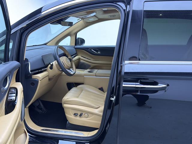 Certificated Pre-Owned VOYAH Dreamer PHEV 2025 4WD Premium Qiankun Edition -u24106633