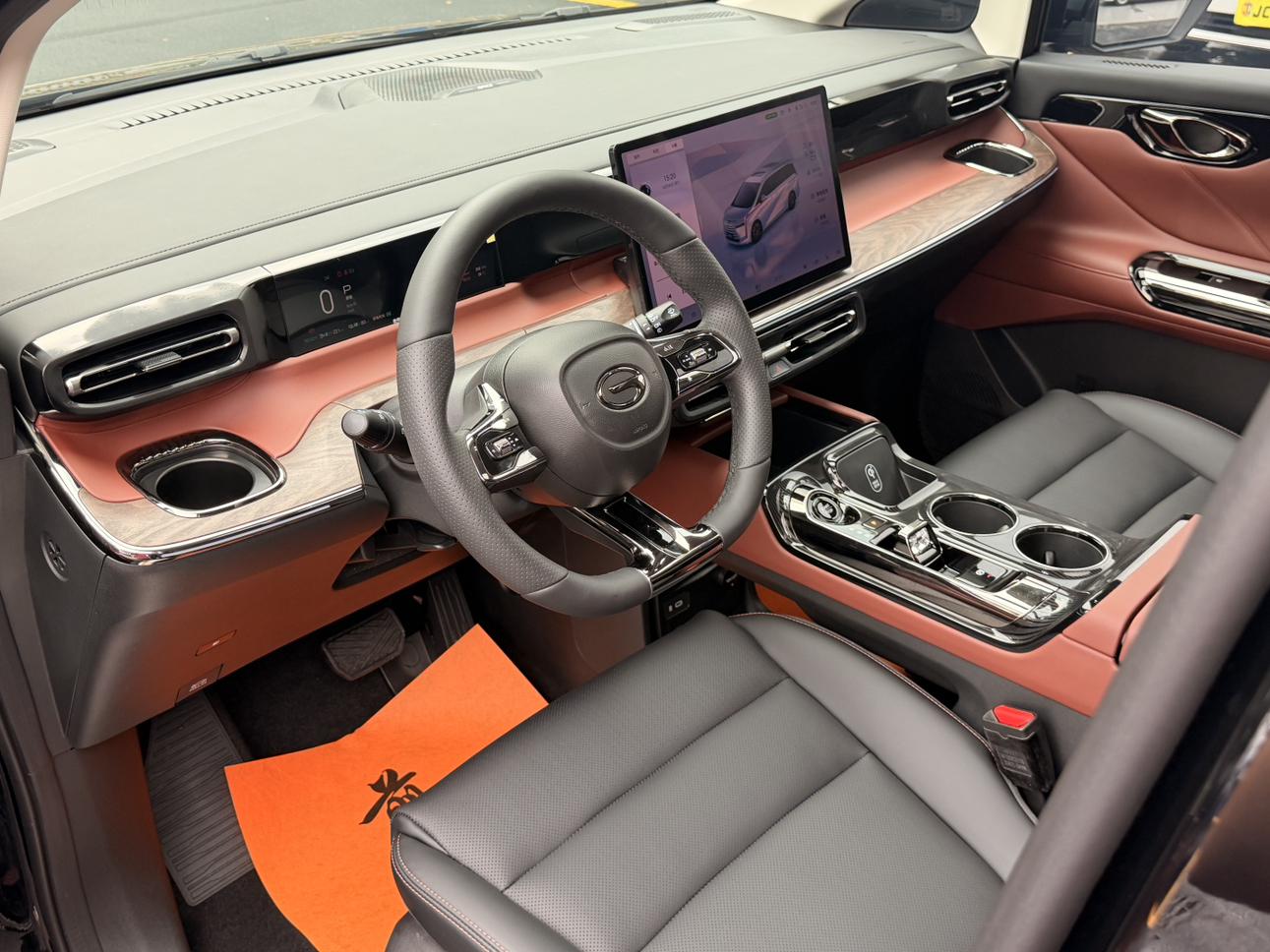 Certificated Pre-Owned GAC Trumpchi E8 PHEV 2024 2.0ATK 150km Longteng Xingye Plus -u24119939
