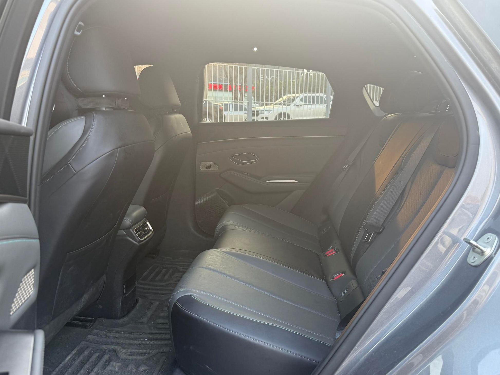 Certificated Pre-Owned BYD Qin L DM 2024 DM-i 120KM Leading Edition -u24131415