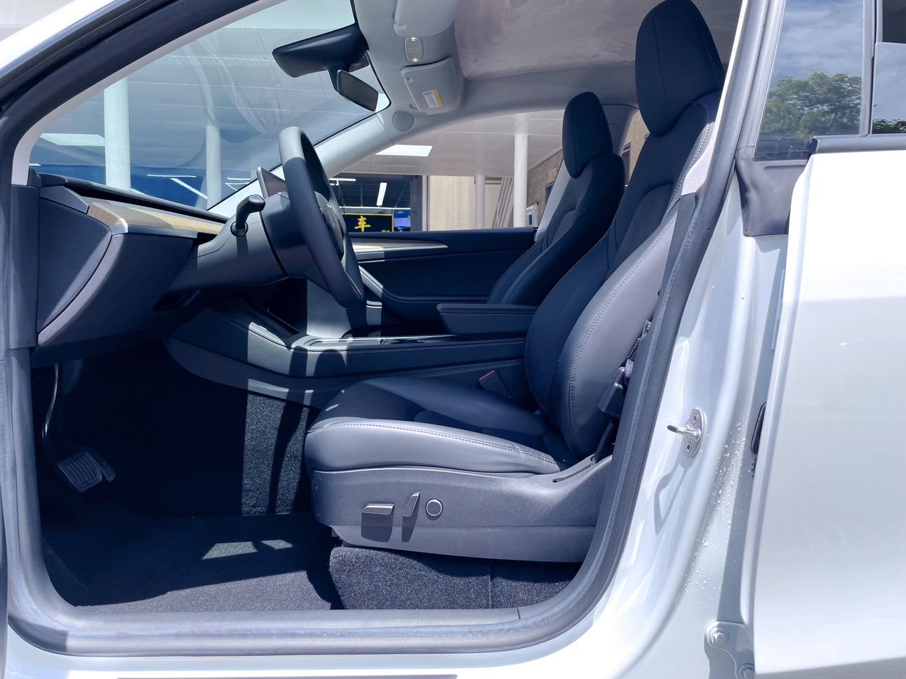 Certificated Pre-Owned Tesla Model Y 2022 Refreshed Long Range All-Wheel Drive Version -u24128364