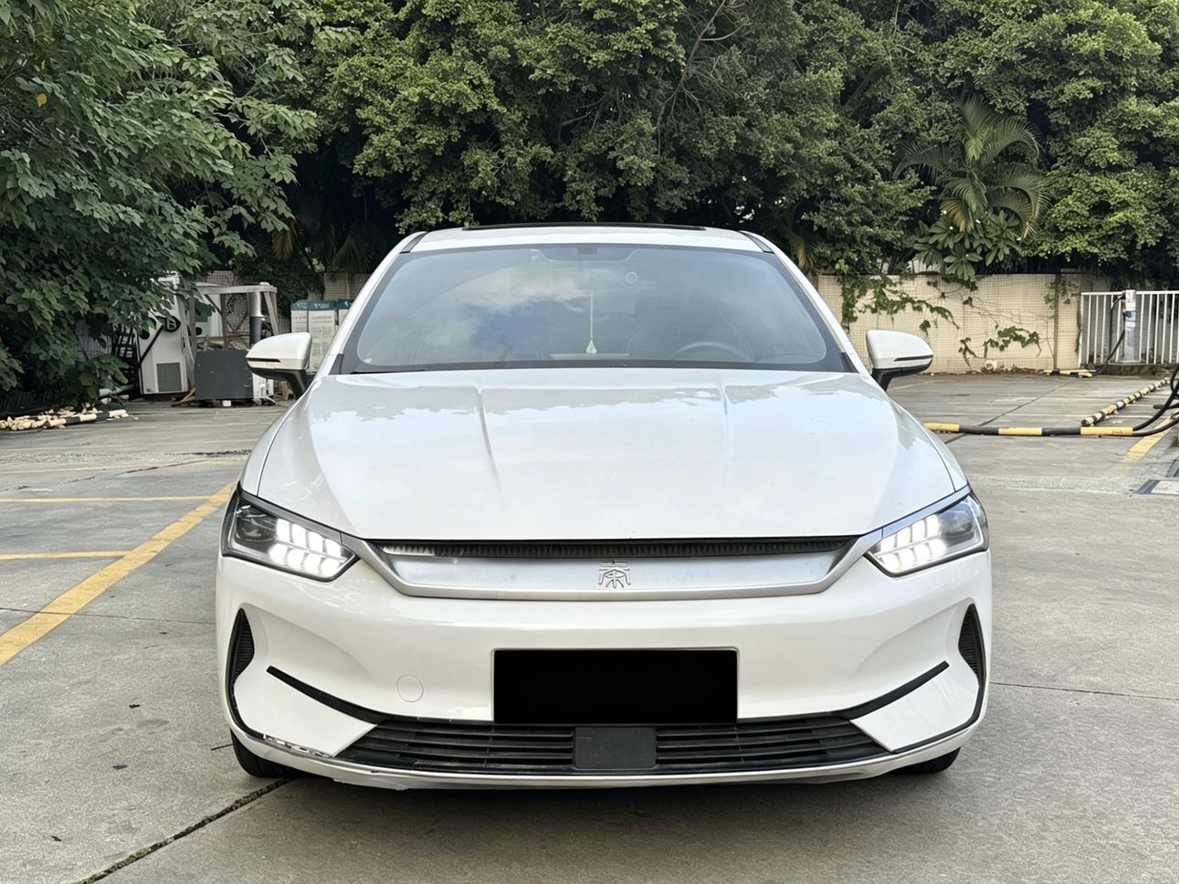 Certificated Pre-Owned BYD Qin PLUS EV 2021 500KM Luxury Edition -u24129664