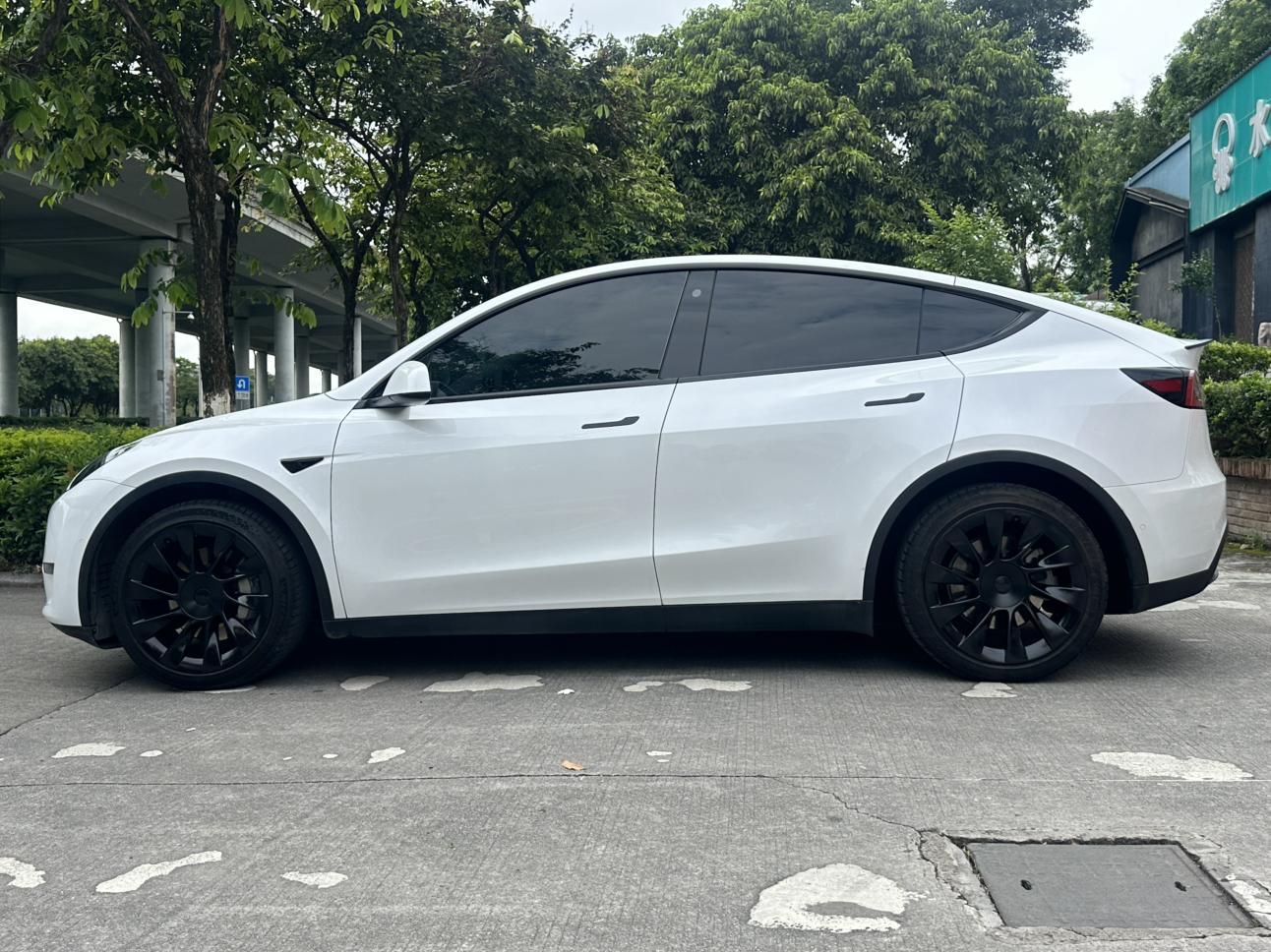 Certificated Pre-Owned Tesla Model Y 2021 Refreshed Long Range All-Wheel Drive Version -u24131718