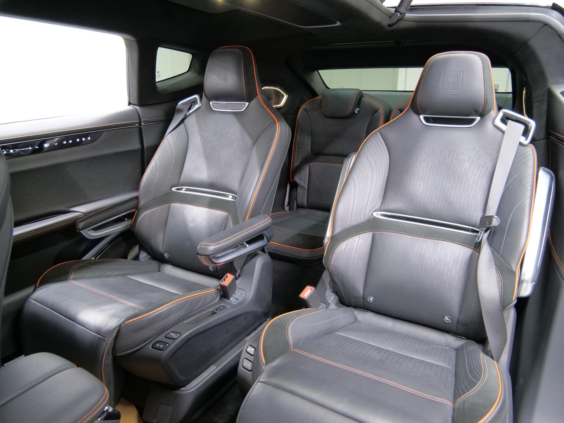 Certificated Pre-Owned Human Horizons HiPhi X 2021 Founder Edition 6-seater -u24132465