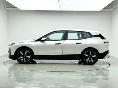 Certificated Pre-Owned BMW iX 2023 xDrive40 -u24123047