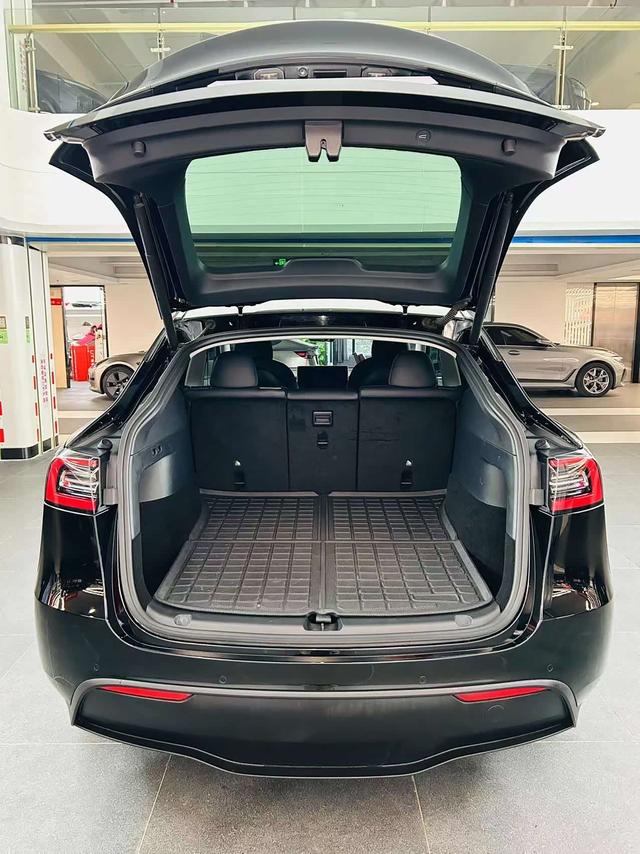 Certificated Pre-Owned Tesla Model Y 2021 Standard Range Rear-Wheel Drive Version -u22428275