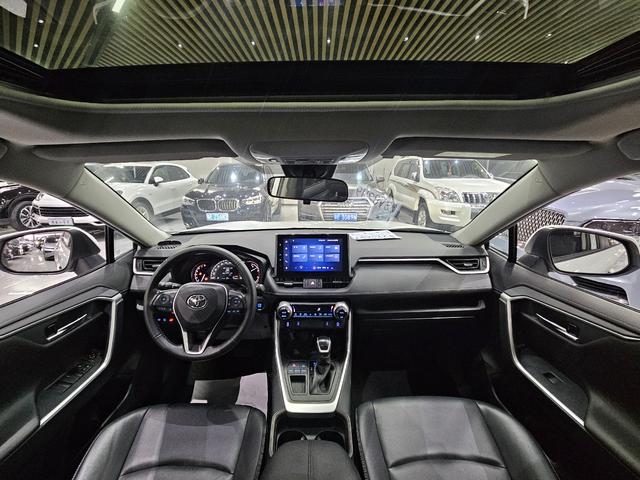 Certificated Pre-Owned RAV4 Rongfang 2021 2.0L CVT Two-Wheel Drive Fashion Plus Edition - u22292695