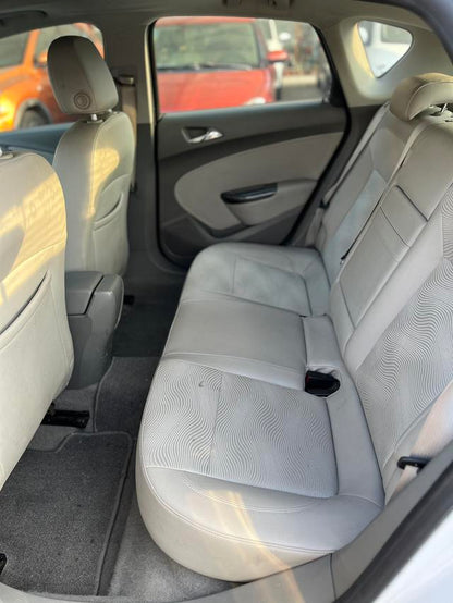 Buick Excelle XT 1.6L d'occasion certifiée SAIC-GM, édition confort, 2013 - u18423921