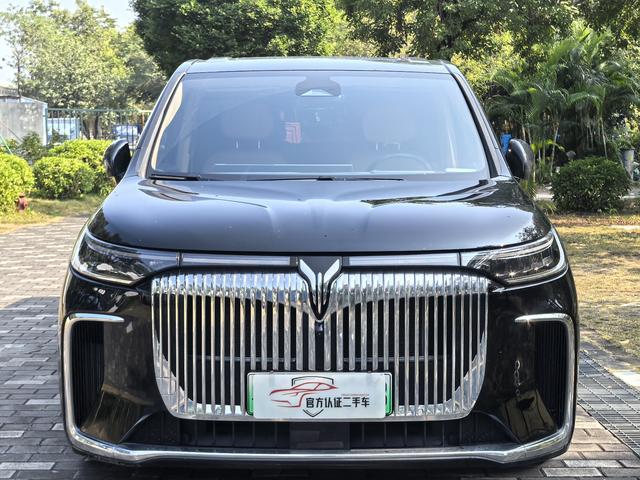 Certificated Pre-Owned VOYAH Dreamer PHEV 2025 4WD Premium Kunpeng Edition -u21917058