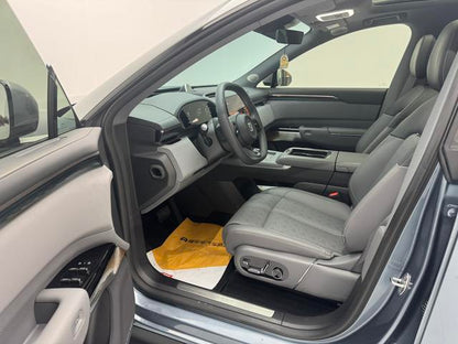 Certificated Pre-Owned ZEEKR 7X 2025 100kWh Long Range Four-Wheel Drive Intelligent Driving Version