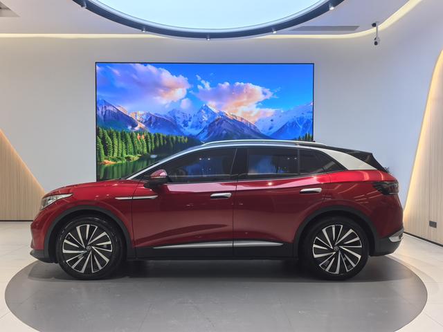 Pre-Owned ID.4 X 2021 Model 1st Edition ID. Initial Version