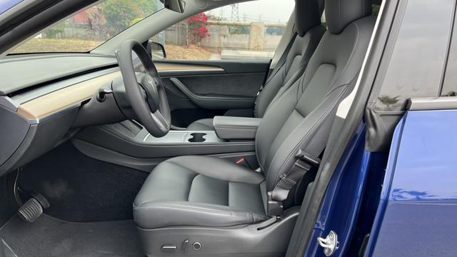 Certificated Pre-Owned Model Y 2021 Standard Range Rear-Wheel Drive Version
