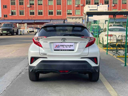Certificated Pre-Owned GAC Toyota C-HR 2018 2.0L Leading Sunroof Edition, National V Emission Standard - u22664459