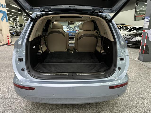 Pre - Owned 2022 AITO M7 Four - Wheel Drive Flagship Edition