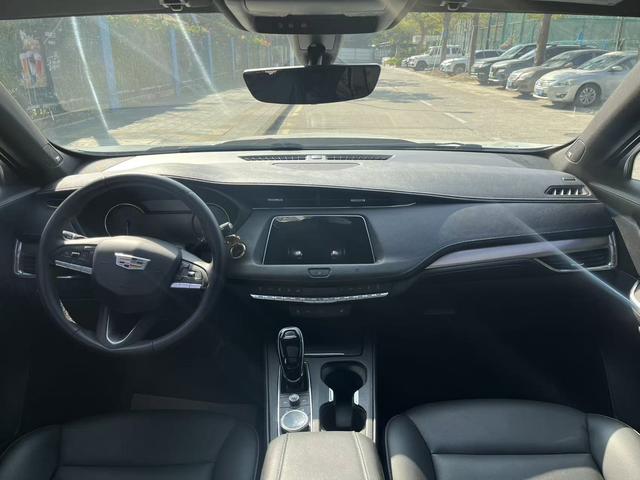 Certificated Pre-Owned Cadillac XT4 2020 28T Two-Wheel Drive Leading Edition - u22352503