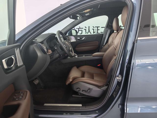 Certificated Pre-Owned Volvo XC60 PHEV 2024 T8 AWD Long Range Inscription Luxury Edition -u22563583